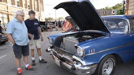 One Of Illinois’ Largest Car Shows Returns Saturday