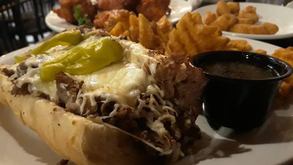 Mystery Diner in Peru: Riverfront Bar & Grill offers great food, late kitchen hours