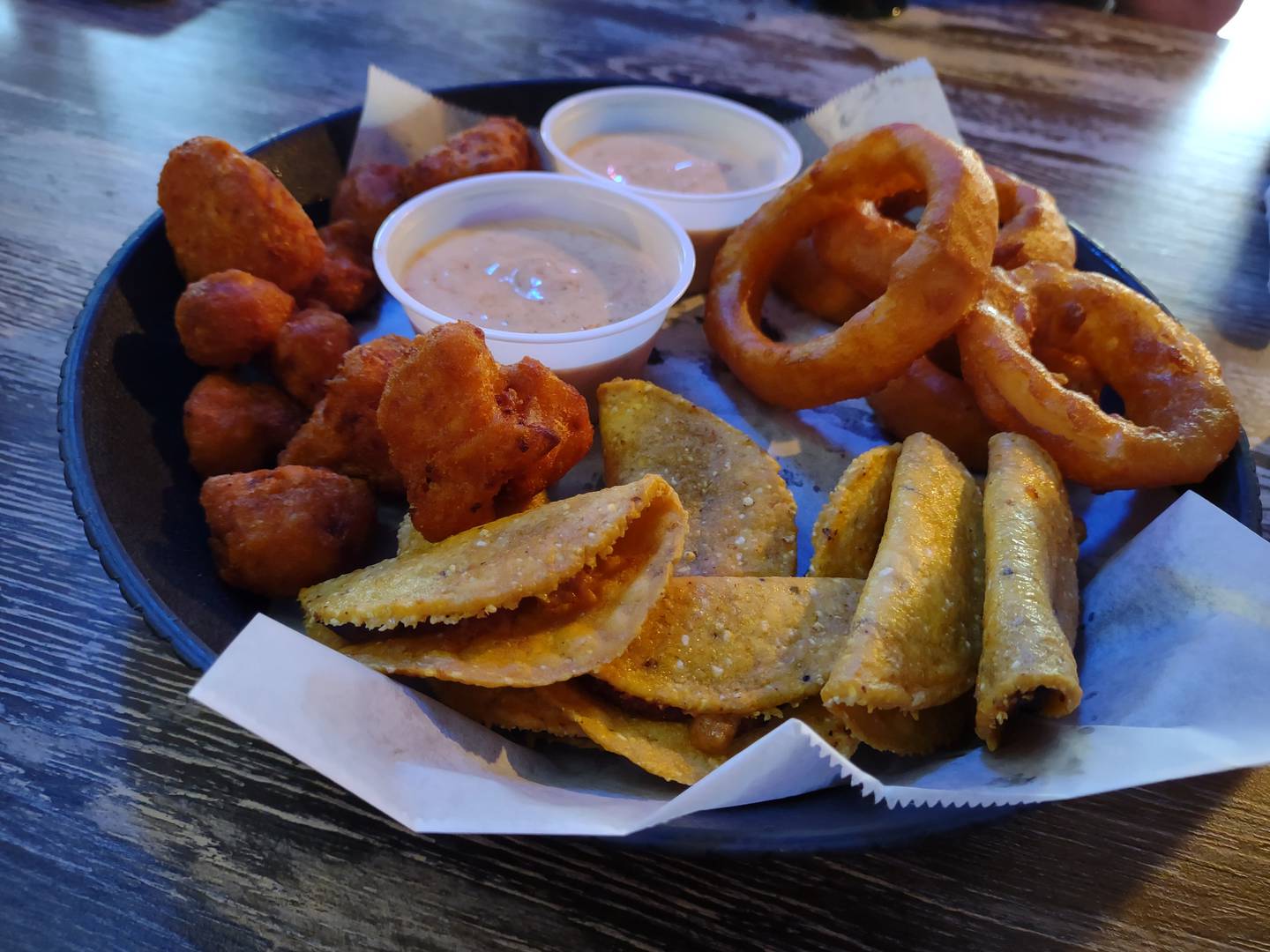 Ziggy's Bar & Grill in downtown Marseilles offers more than a dozen appetizers. One option is the Pick Three, which lets diners choose among fries, tater tots, fried green beans, mini tacos, onion rings, pickle fries, deep-fried mushrooms and spicy breaded cauliflower.