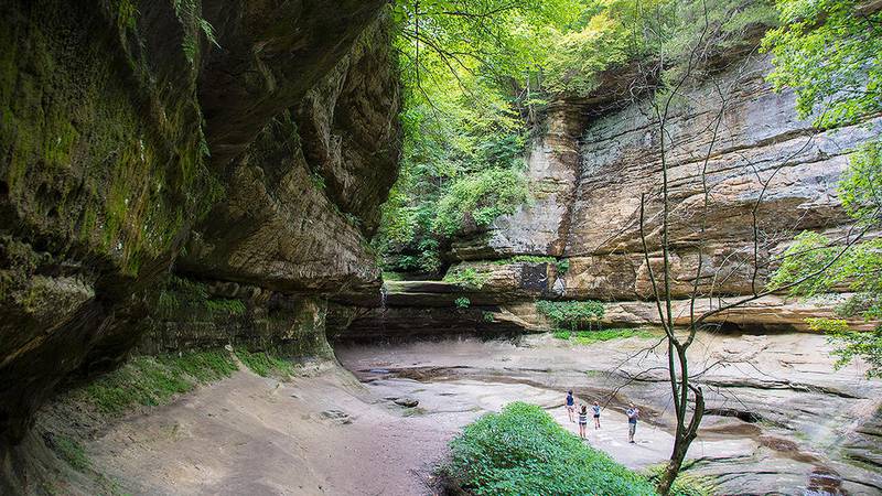 Starved Rock Hike Guide: LaSalle Canyon