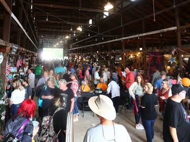 Shop Pop-Up Markets In Starved Rock Country