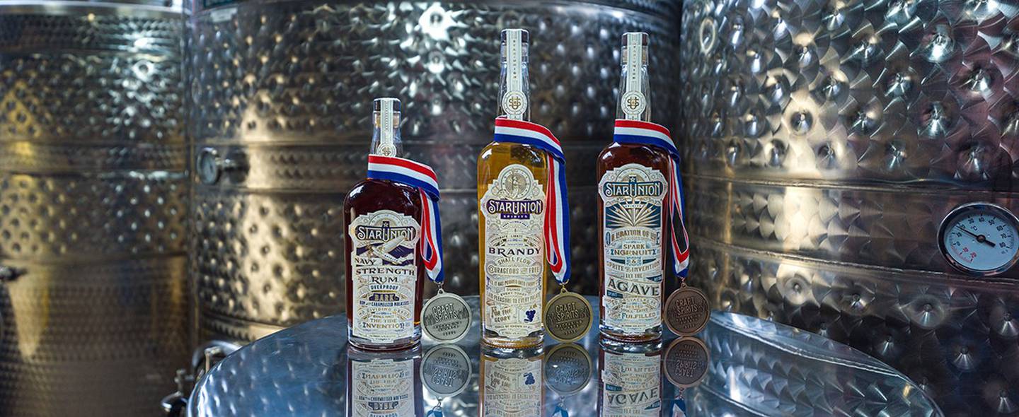 The 2022 Craft Spirits Packaging Awards awarded Star Union Spirits in Peru gold, silver and bronze medals in its annual packaging design competition.